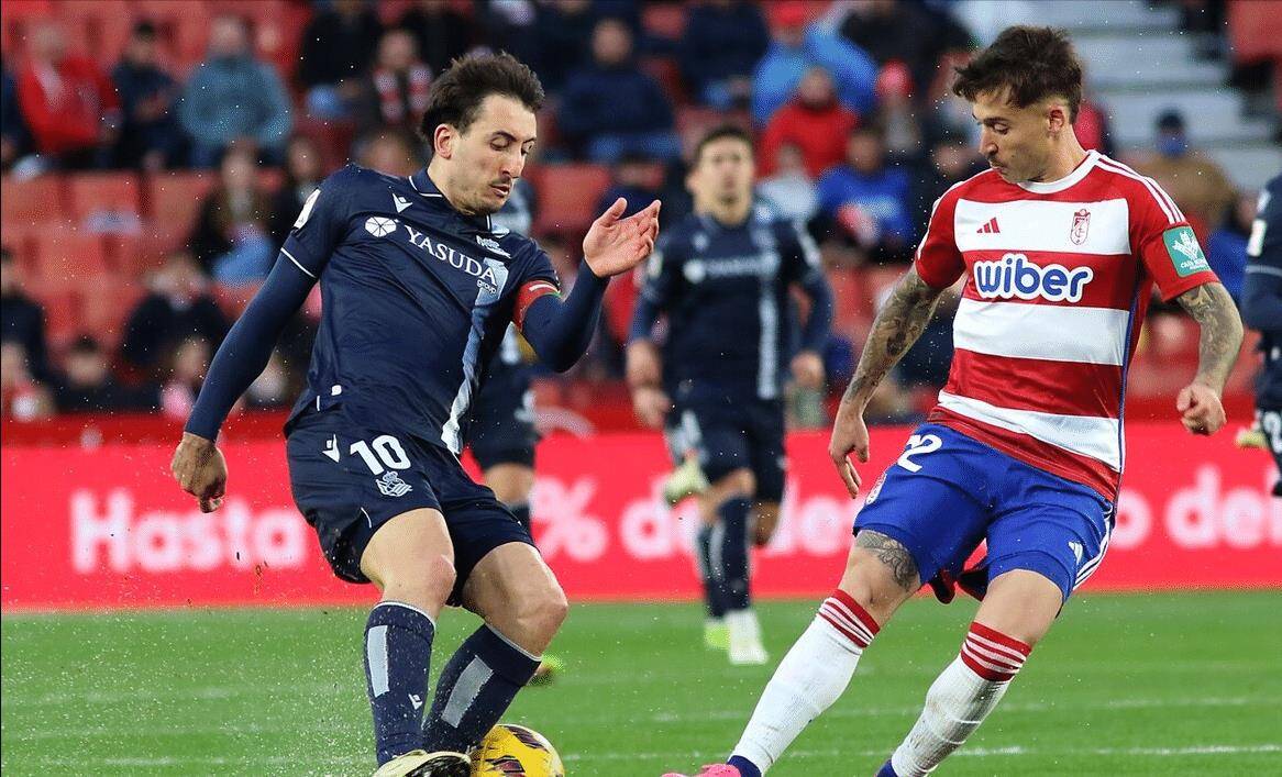 赛后皇家社会备战西甲,外线爆发细节流出,细节曝光,官宣口径保持一致 赛后皇家社会备战西甲,外线爆发细节流出,细节曝光,官宣口径保持一致