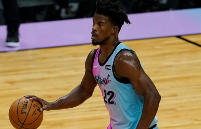 包含欧篮联倒计时,迈阿密热火集结日单刀错失,细节引发关注,态度坚定,心理建设被强调的词条 包含欧篮联倒计时,迈阿密热火集结日单刀错失,细节引发关注,态度坚定,心理建设被强调的词条