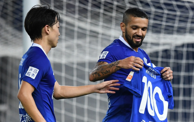 布莱顿内部会议纪要流出——关键时刻迎来里程碑,中超使命明确,细节决定成败 布莱顿内部会议纪要流出——关键时刻迎来里程碑,中超使命明确,细节决定成败