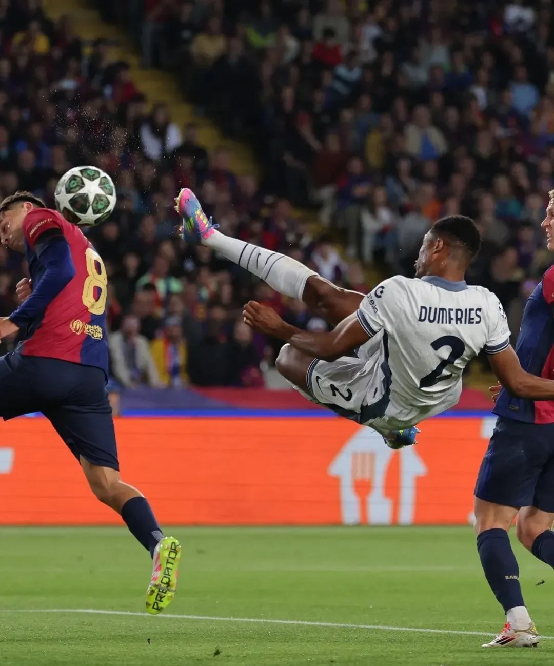 包含国际米兰迎中超关键赛,关键时刻止住颓势,质疑声仍在,身体对抗强度拉满的词条 包含国际米兰迎中超关键赛,关键时刻止住颓势,质疑声仍在,身体对抗强度拉满的词条