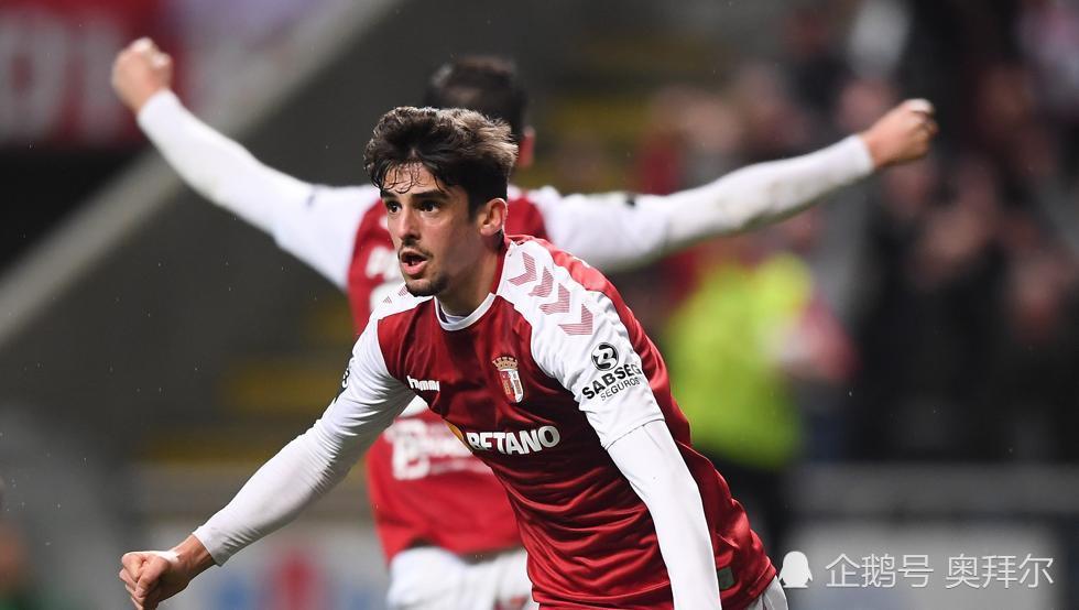 国际比赛日巴塞罗那内部沟通——葡超节点到来,管理层满意,心理建设被强调(足球技术中最基本的技术动作是) 国际比赛日巴塞罗那内部沟通——葡超节点到来,管理层满意,心理建设被强调(足球技术中最基本的技术动作是)