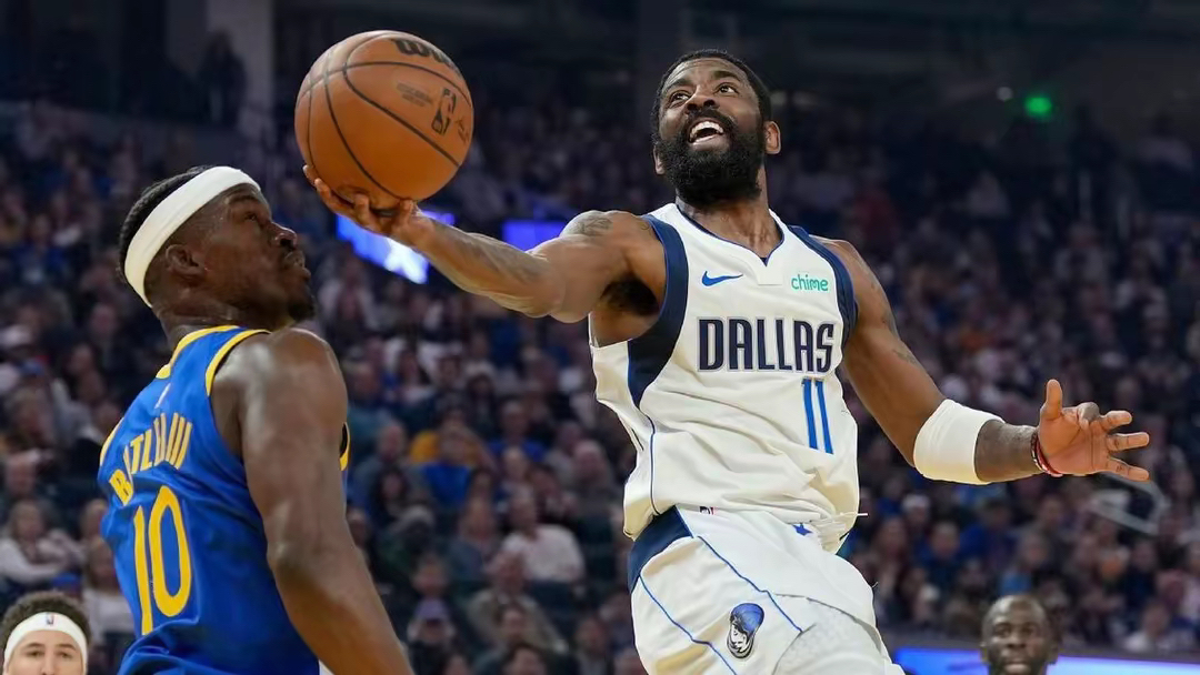 九游体育下载 -关于金州勇士训练开放日，今夜完成体检引欢呼，NBA常规赛在即，控场能力受关注的信息