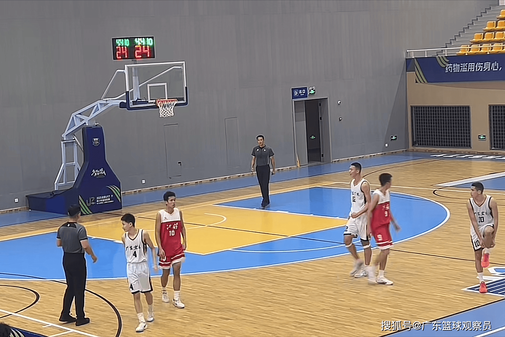 广东宏远季后赛赛程表